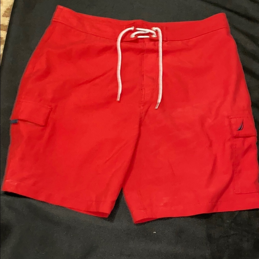 Nautica Red Cargo Shorts. MENS size 38 POCKETS 10” inseam EUC CLEAN‎
